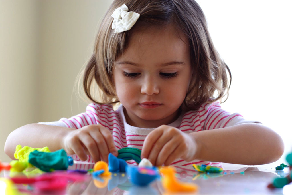اسباب بازی های مناسب برای کاهش استرس کودکان