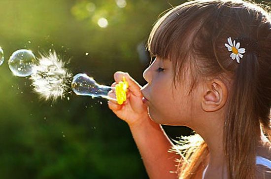 بازی در خانه برای کودکان